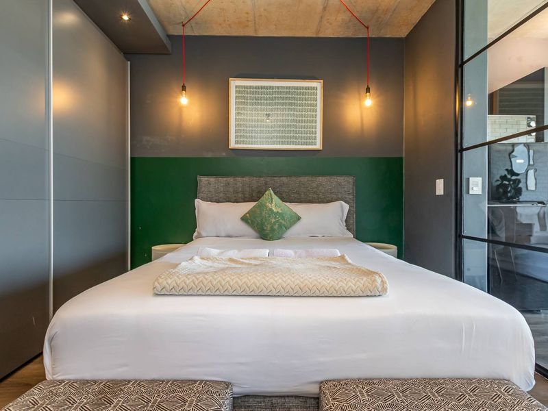 Stylish Airbnb-Ready Studio  (4) - Photo 8