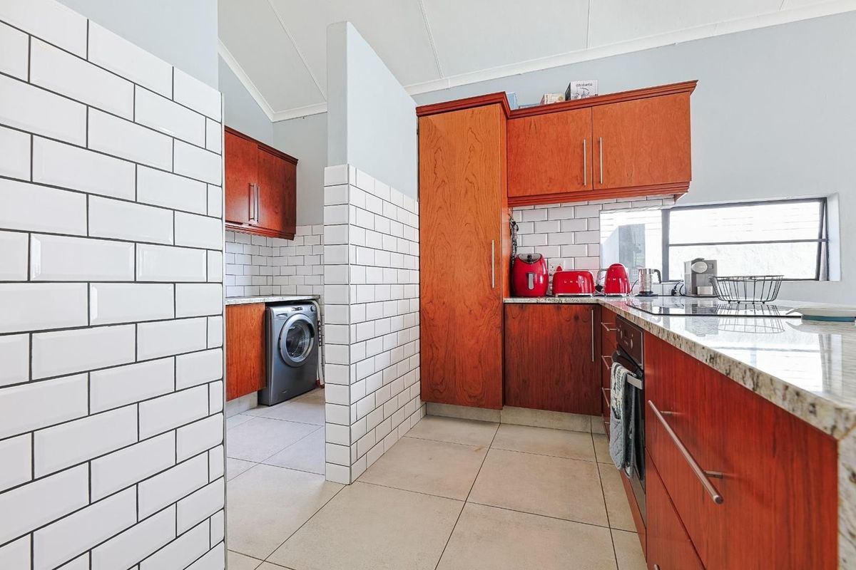 Welcome Home to Modern Comfort in Saint Olympus Estate - Photo 4