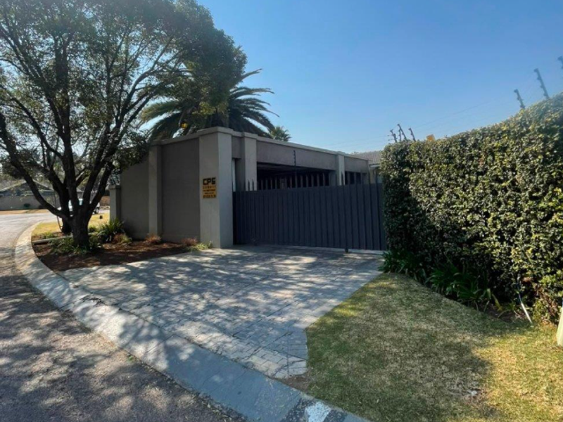 Four Bedroom Home for Sale in Verwoerdpark - Photo 1
