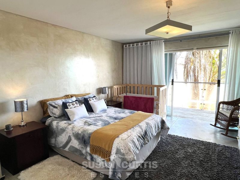BEACHFRONT HOUSE - Photo 8
