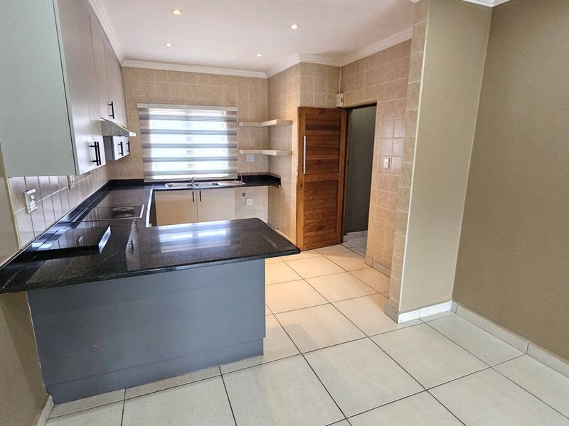 3 BEDROOM TOWNHOUSE TO RENT IN MELODIE HARTBEESPOORT 1st MAY 2026 - Photo 9