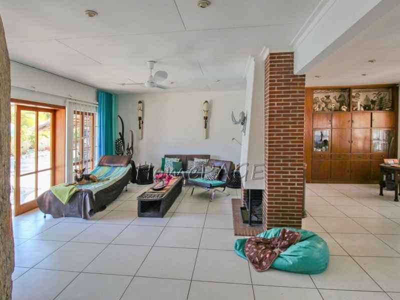 Otjiwarongo:  European style Home for sale - Photo 4