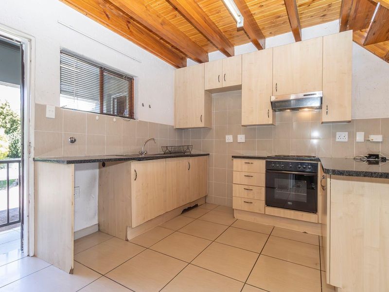 Lock up and go In a secure Complex - Photo 3