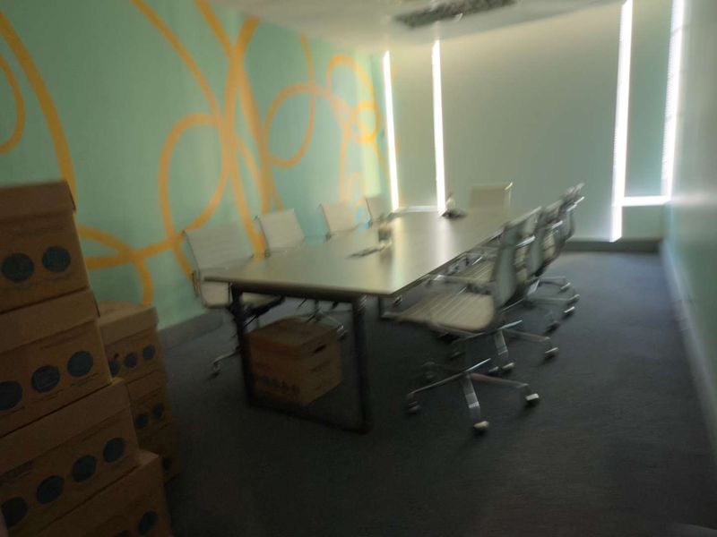 903m2 of prime office space to let in Foreshore - Photo 9