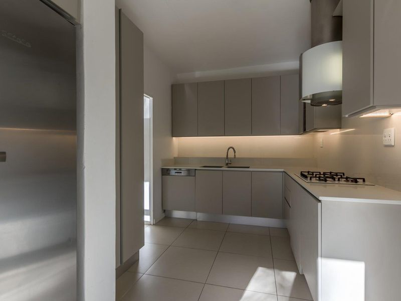 MODERN CONTEMPORARY HOME WITH COTTAGE - Photo 8