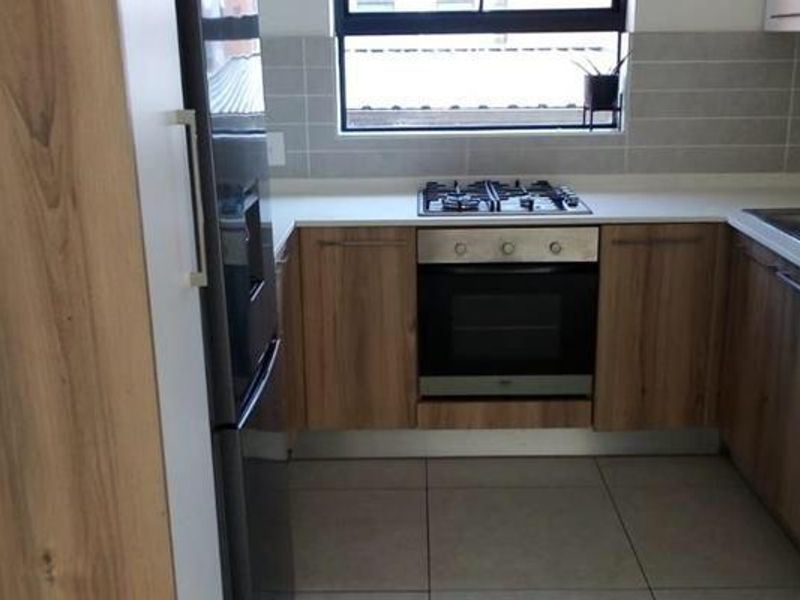 Large Garden Apartment For Sale in Modderfontein - Photo 5