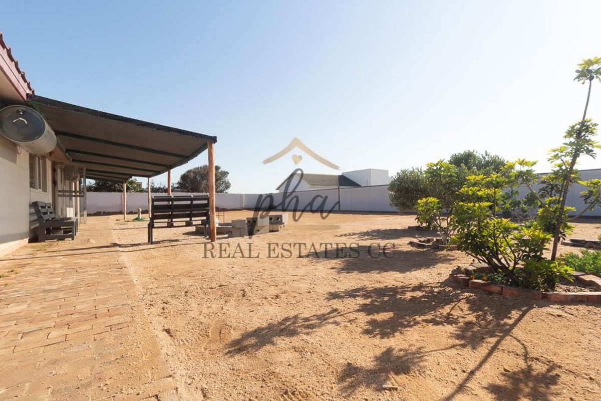 Fully Furnished 3-Bedroom House For Sale - Photo 2