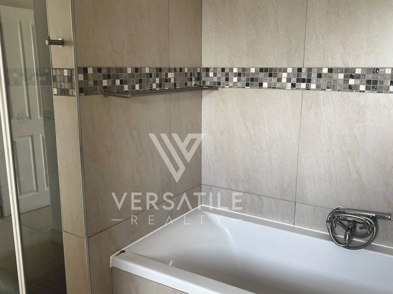 2 Bedroom Apartment for sale in Pionierspark Extension 1 - Photo 5