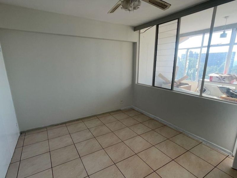 Live with a view. - Photo 6