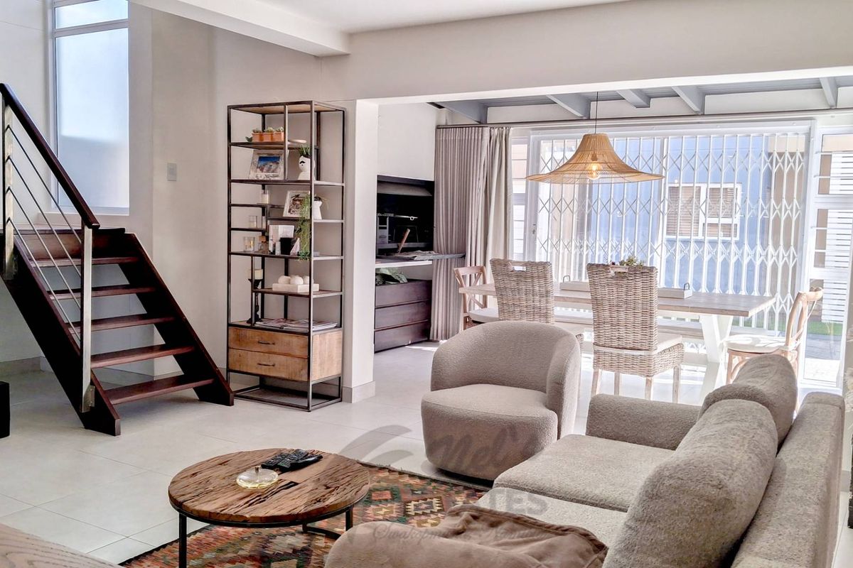 Furnished Townhouse For Sale in Waterfront, Swakopmund - Photo 4