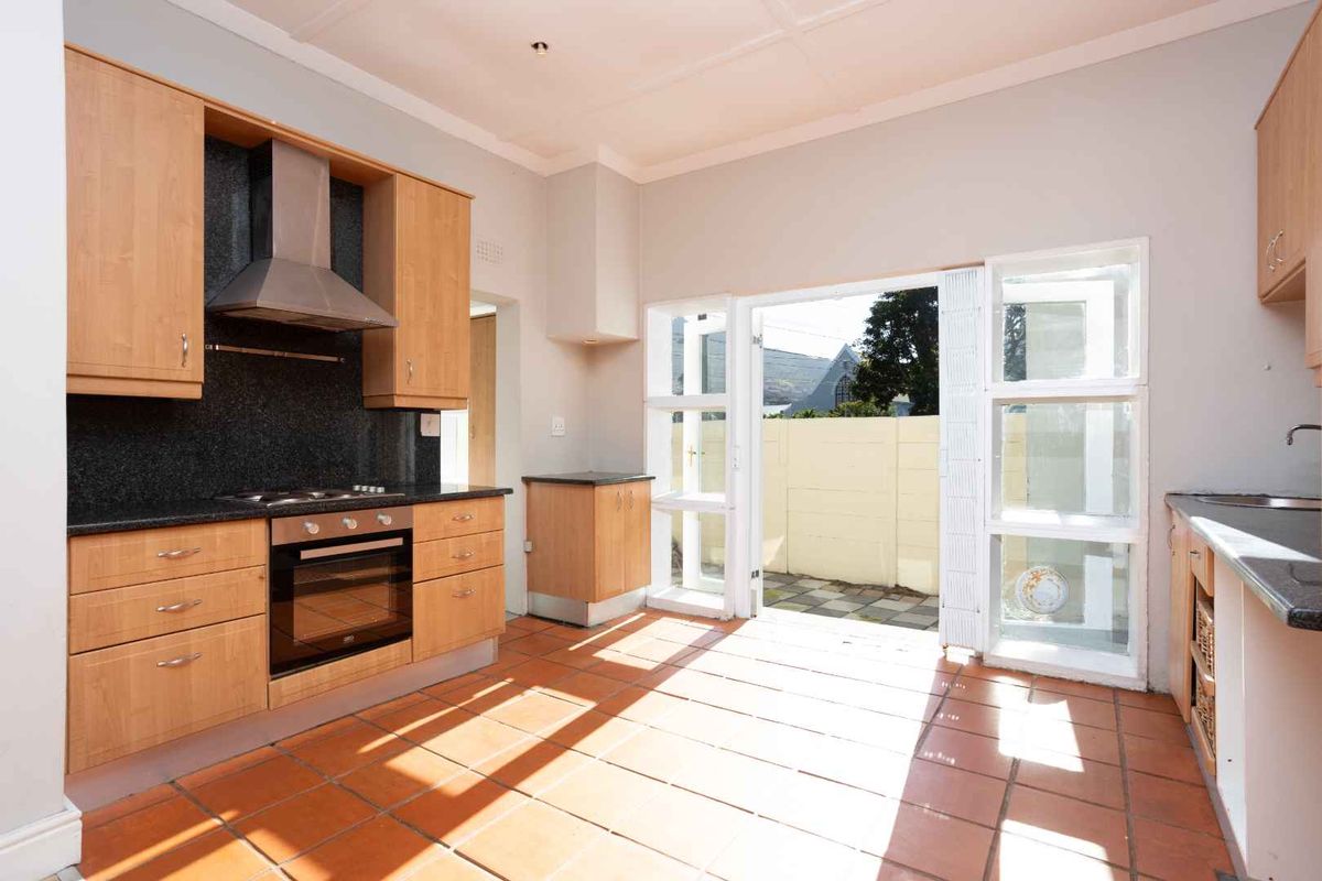 Exciting Opportunity in Rondebosch Village! - Photo 5