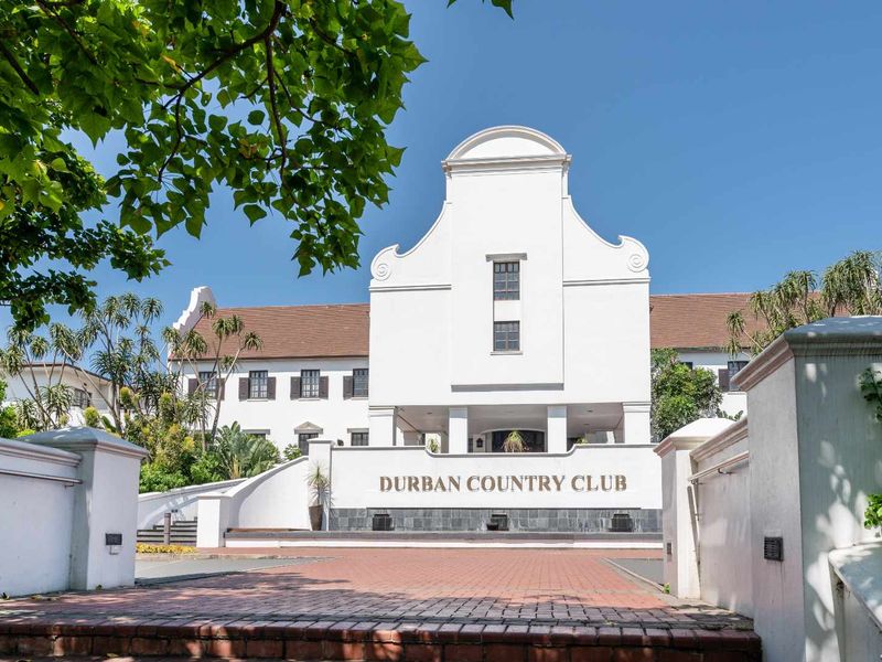 All-inclusive access to professional office space for 4 persons in Regus Country Club - Photo 3