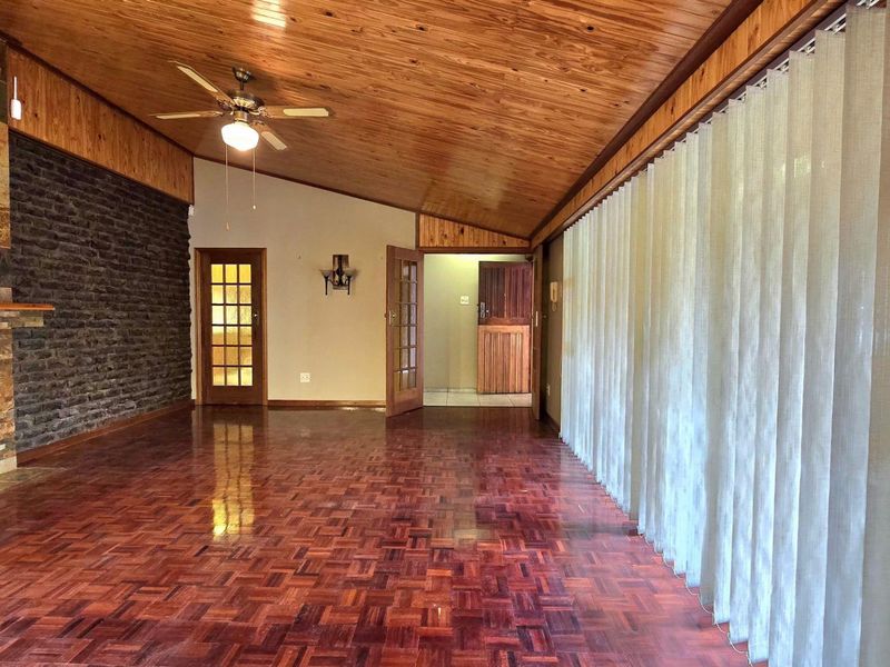 3 bedroom house for sale in Nimrod Park Kempton Park - Photo 2