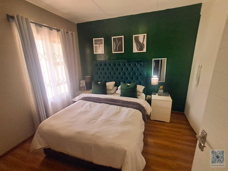 2 Stunning Bedroom In Glen Acres Park Midrand - Photo 5