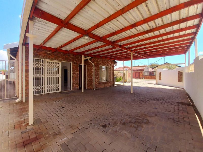 Four bedrooms house for sale in Danville - Photo 4