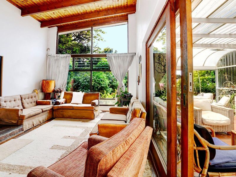 Prime Renovation Opportunity in Welgemoed! - Photo 6