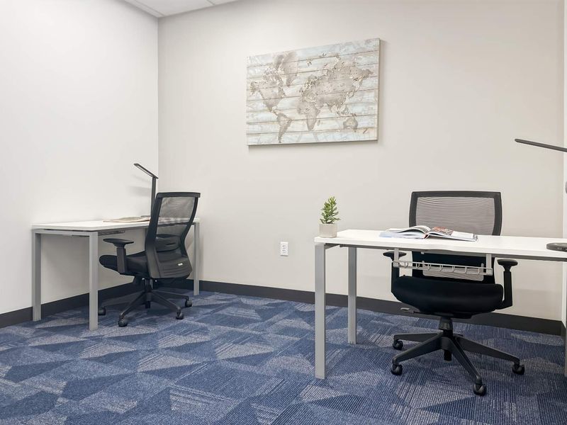 Flexible office memberships in HQ Thornhill Office Park - Photo 2