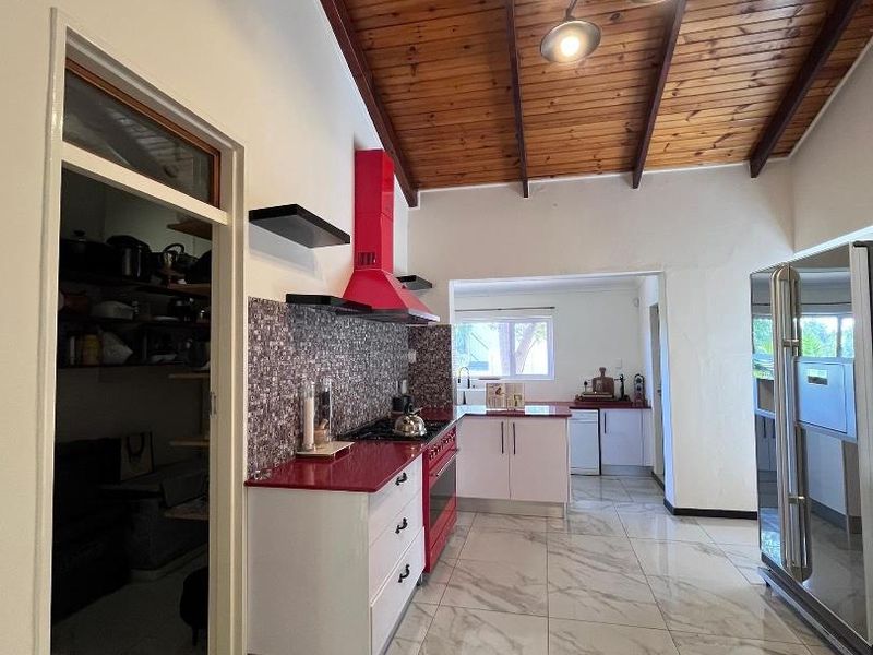 EROS| FamilyHouse| View|Large Erf - Photo 7