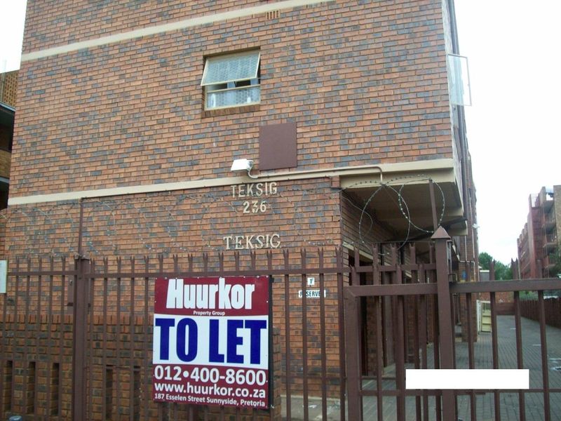 A BACHELOR FLAT TO RENT IN PRETORIA WEST - Photo 1