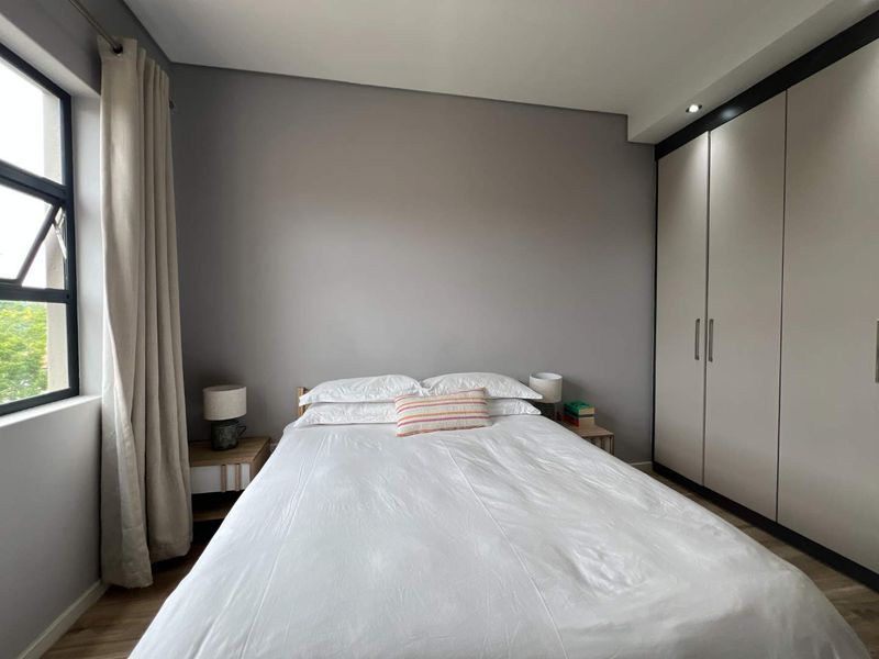 Upmarket 2-Bedroom Apartment Available! - Photo 10