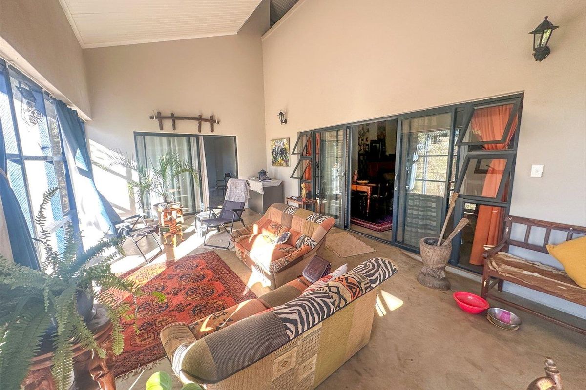 Do you like the idea of living among elephants. Own a home in Balule,  Greater Kruger National Park and in a Big 5 protected reserve. - Photo 5