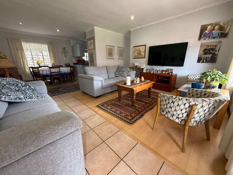 Immaculate Freehold Cluster in a Secure Estate – Spacious, Stylish & Low Maintenance! - Photo 9