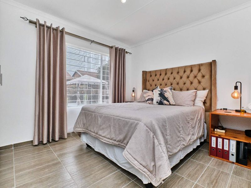 Entertainer's Dream in the Heart of Radiokop - Photo 4