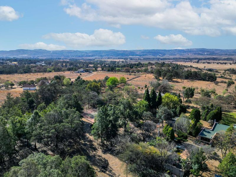 Vacant Land for Sale – Corner Stand with Magnificent Views - Photo 3