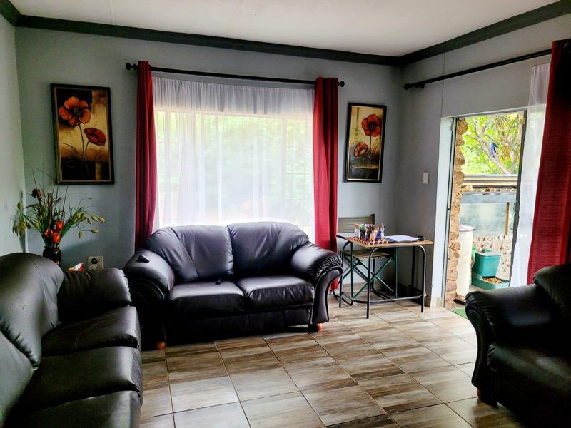 For Sale: Picturesque Smallholding North of Pretoria - Photo 5