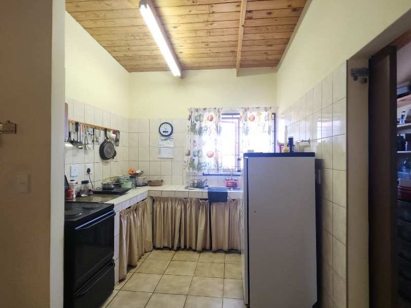 Ideal building to run your own business from! - Photo 10