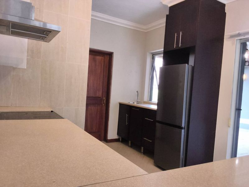 Flatlet/Cottage To Let - Bryanston - Photo 8