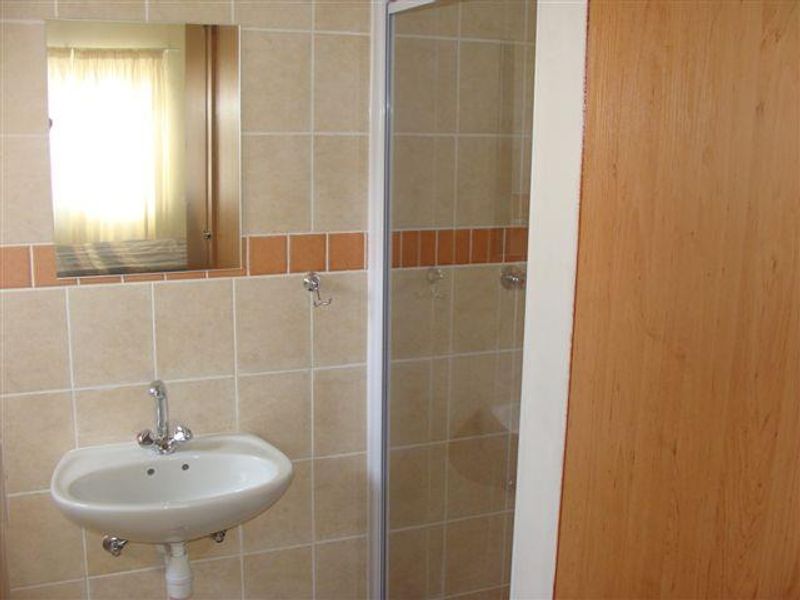 Close to all amenities - Photo 10