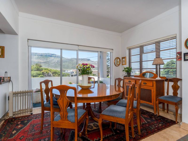 Stunning sea and mountain view apartment For Sale - Photo 5