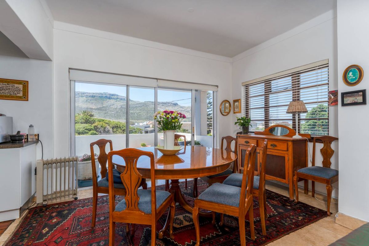 Stunning sea and mountain view apartment For Sale - Photo 5