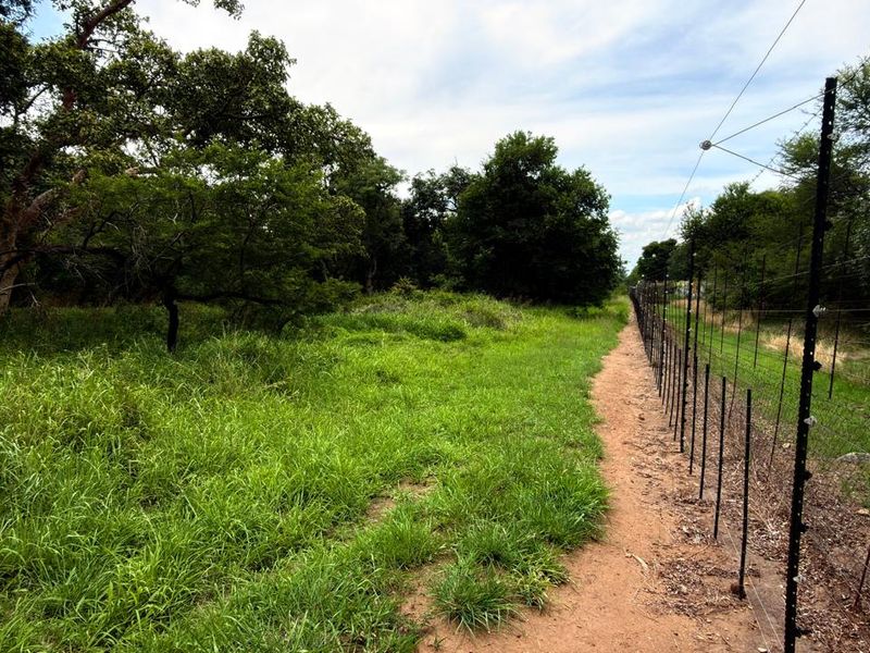 Kampersrus – Bedford Estate | Secluded Vacant Stand for sale with Mountain Views - Photo 8