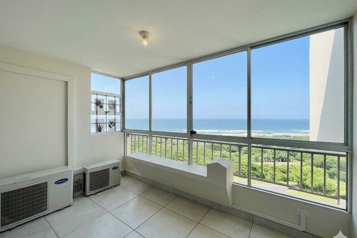 Hendra : Lock-Up & Go | 3-Bedroom Apartment with Pool, Tennis & 24/7 Security - Photo 4