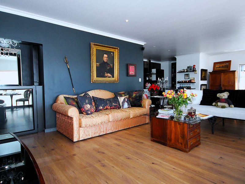 Coastal home with stunning view - Photo 5