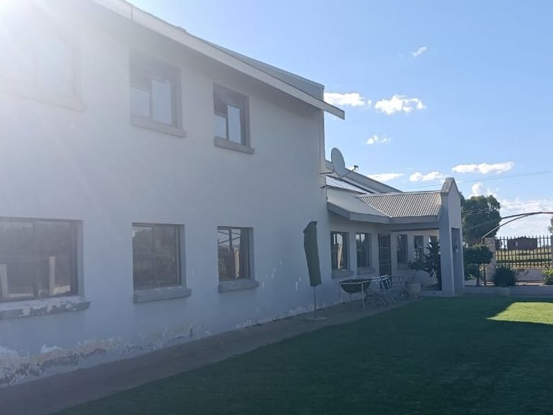 Edable land. Broiler Cage for 19000 chickens fully computeries.Totally off grid. - Photo 3