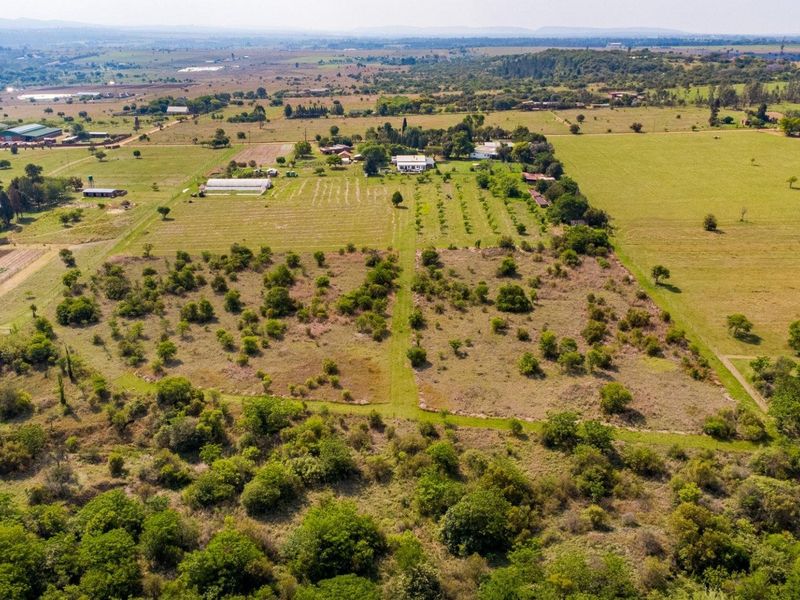 Country Life Bliss in Boschkop: A 4.2 Hectare Pecan Nut Farm Oasis - Photo 10