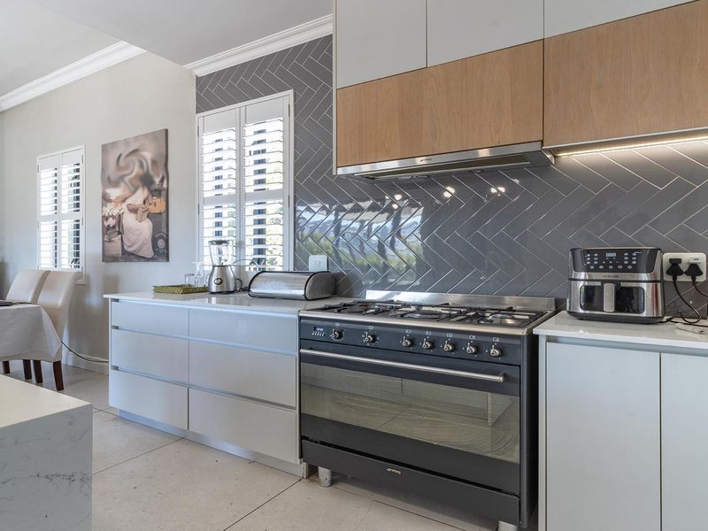 BEAUTIFUL Family home situated in Sitari Country Estate For Sale - Photo 7