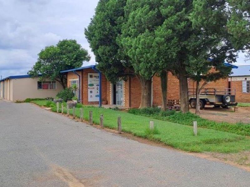 1ha Agri-Commercial Property with Diesel Rights & Truck Stop Potential - Photo 3