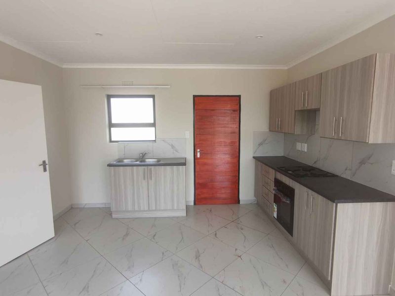 OWN YOUR BRAND NEW FULL TITLE HOME FROM AS LITTLE AS R7 500PM - Photo 5