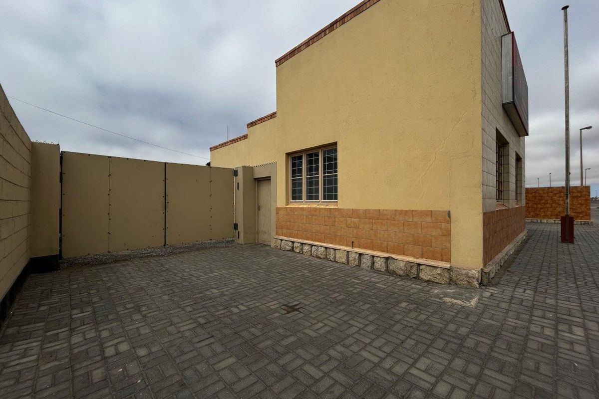 Prime Commercial Property | Swakopmund Central - Photo 2