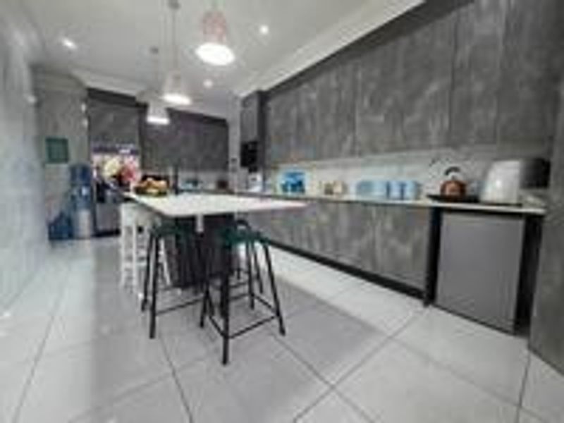 SUPERB FAMILY HOME OFFERING EASY LIVING IN NEW REDRUTH - Photo 5