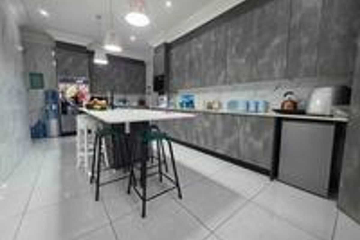 SUPERB FAMILY HOME OFFERING EASY LIVING IN NEW REDRUTH - Photo 5