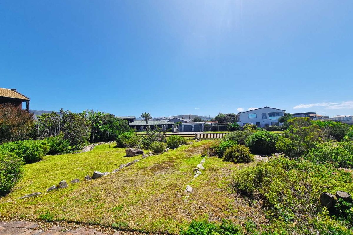 Rare Ocean Front Opportunity with Panoramic Mountain Vistas - Photo 2
