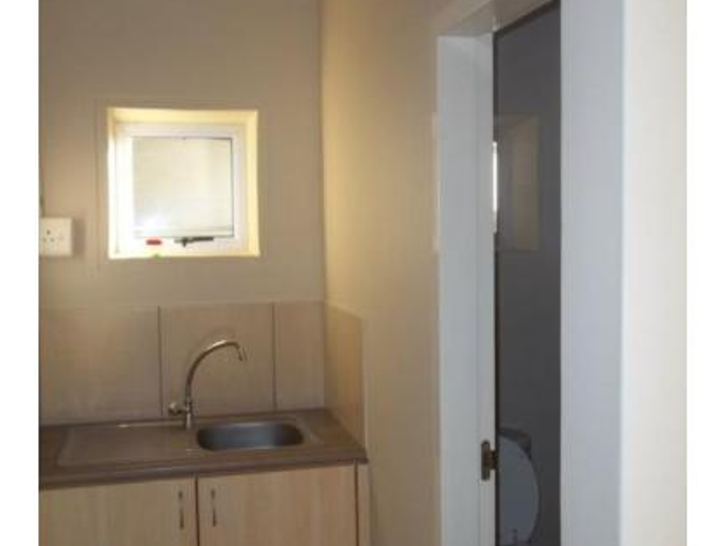 FOR SALE- INDUSTRIAL BUILDING IN THE SWAKOPMUND INDUSTRIAL AREA, NAMIBIA - Photo 6