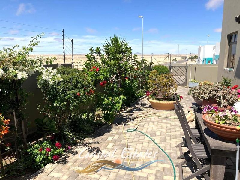 Inviting 3-Bedroom Home with Separate Flatlet in Ext 22 - Photo 3