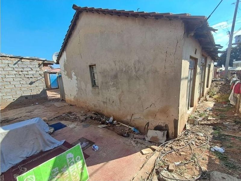 2 Bedroom House In Ivory Park - Photo 4