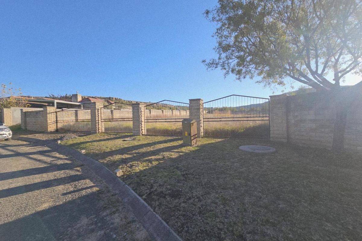 Prime Vacant Land with Stunning Sandstone Wall and Scenic Views - Photo 2